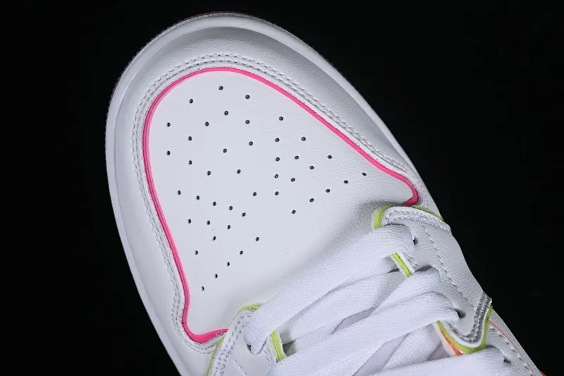 All Categories Air Jordan Jordan Series Basketball Shoes Air Jordan 1 Mid Air Jordan 1 Mid AJ1 Joe 1 Jelly Candy China Cultural Leisure Sneakers CV4611-100